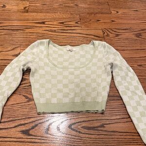 La Hearts Green and White Checkered Long Sleeve Top